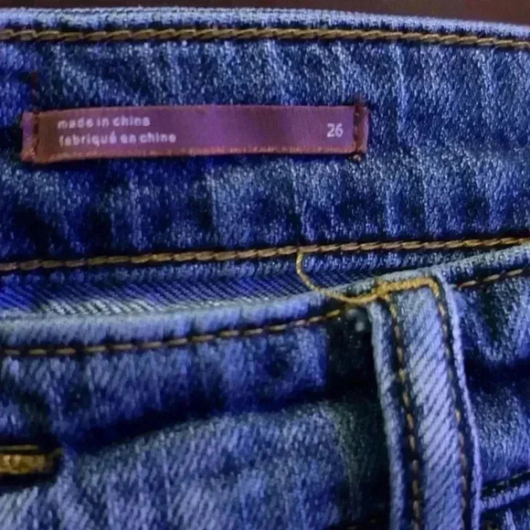 Pilcro Anthropologie Straight Leg Distressed‎ Jeans, Size 26 - Picture 8 of 13